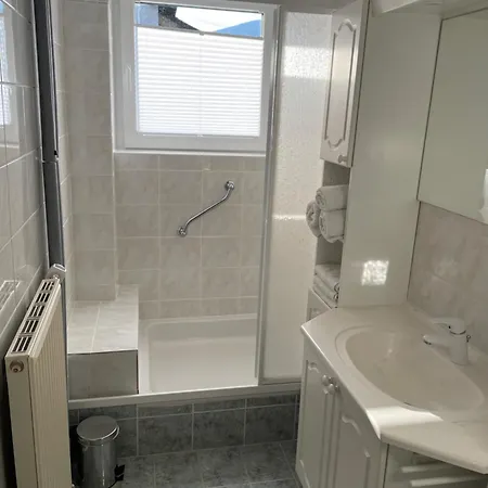 Apartament Dorfappartements Allee 11