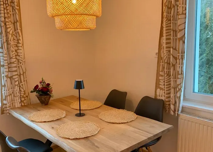 Apartment Dorfappartements Allee 11 *